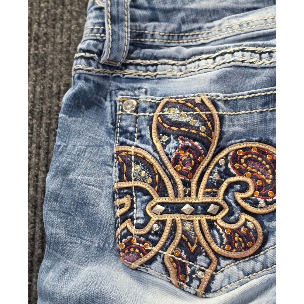 Miss Me Bootcut Jeans Womens 31 Blue Good Fleur De Lis Embroidered Studded Y2K - Picture 6 of 16
